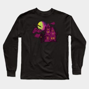 Vintage Vampire Haunted House - Retro Halloween Long Sleeve T-Shirt